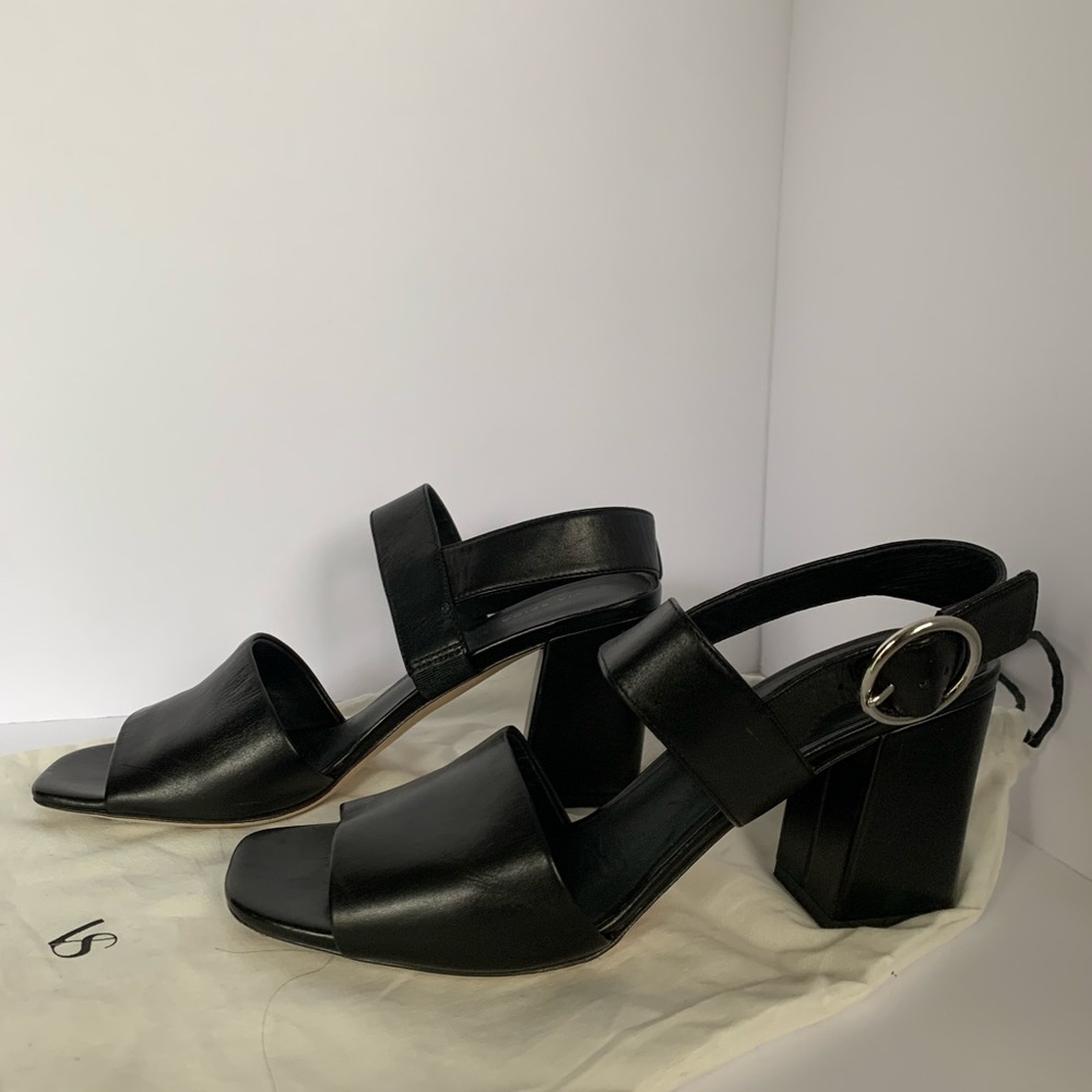 VIA Spiga heels in 7.5